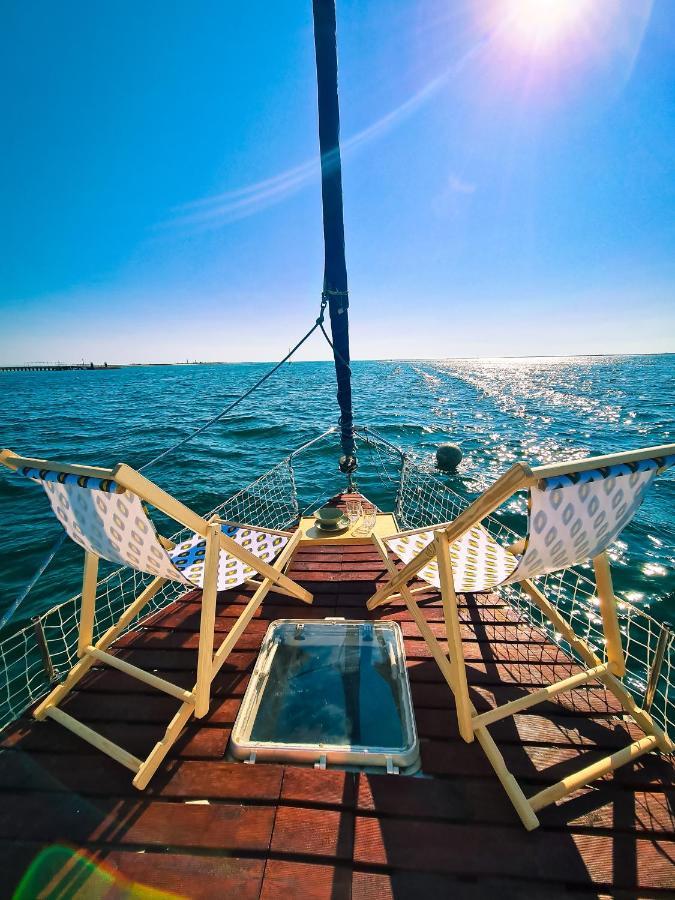 Sirius - Boat House Hotel โอลเญา ภายนอก รูปภาพ